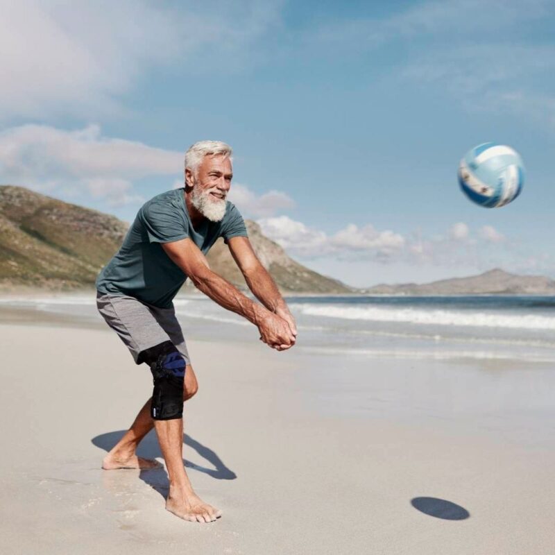 Bauerfeind GenuTrain OA Knee Brace