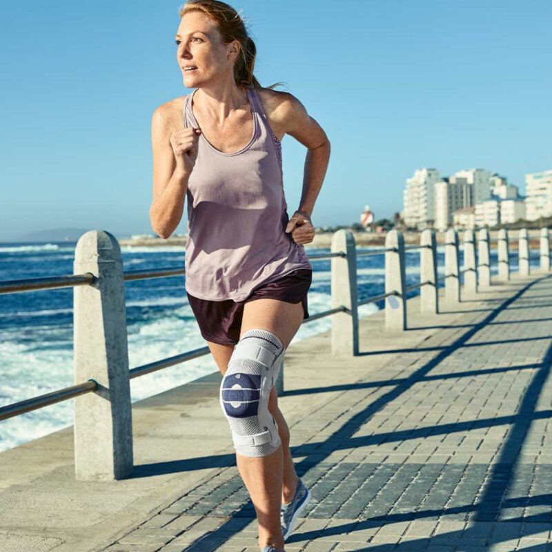 Bauerfeind GenuTrain S Knee Brace